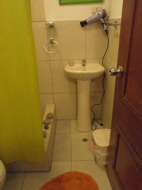 Hostel La Casa De Karla Lima